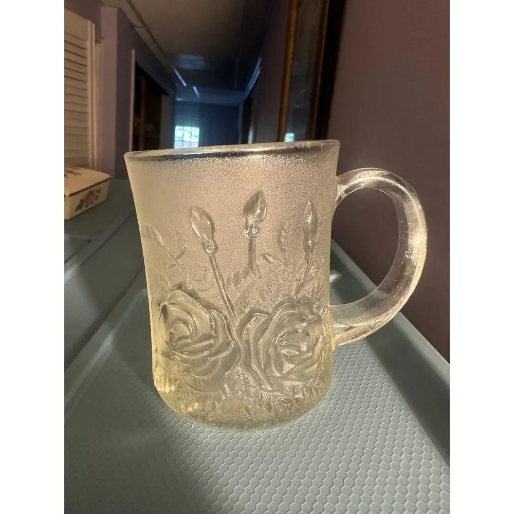 Vintage Frosted Glass Embossed Flower Mug Retro Floral Barware